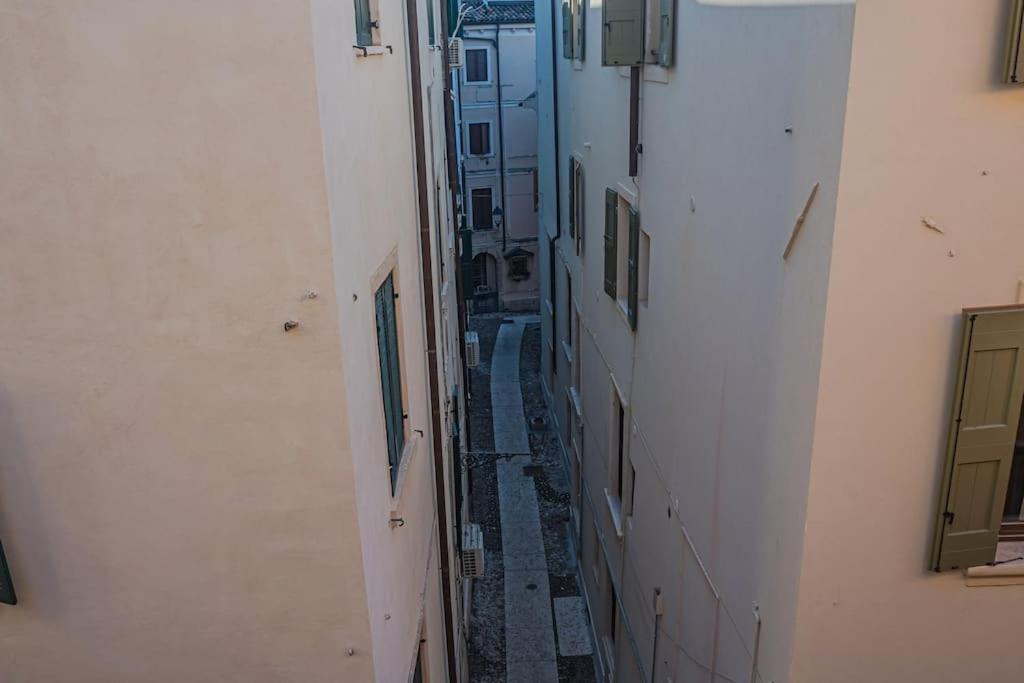 Juliet'S Terrace On The River Verona Exterior photo